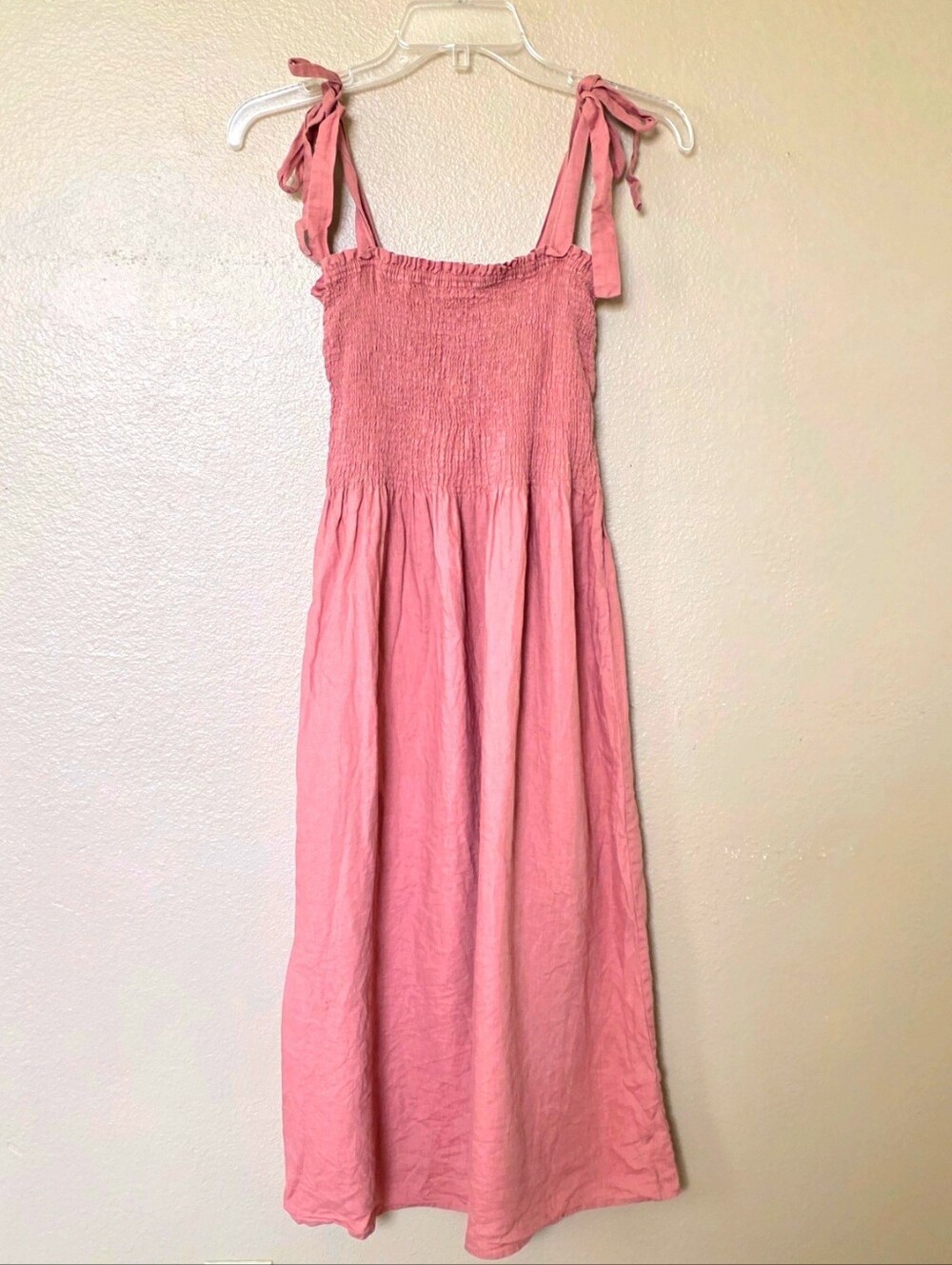 Aritzia Wilfred Dusty Pink Golden Hour Smocked Linen Dress - Size Medium